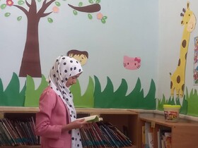 ارائه خدمات کتابخانه‌ای در ایام نوروز به همت کتابخانه‌های عمومی خراسان رضوی در ایستگاه های استقبال از زائران نوروزی