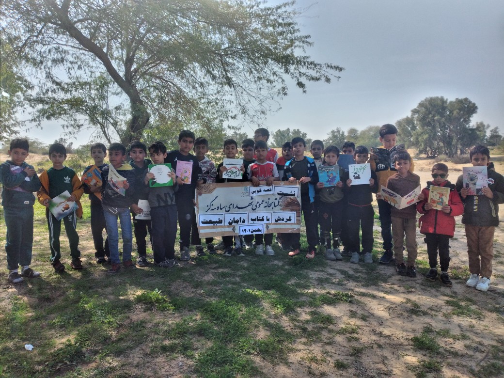 تلاشهای بیوقفه یک کتابدار برای باز شدن جای کتابخانه در دل اهالی روستای بنهگز