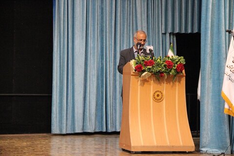 انقلاب اسلامی یک انقلاب فرهنگی مبتنی بر آموزههای قرآنی است