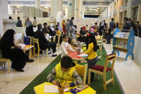 از کتابخانهای که تعطیل نیست تا حضور پررنگ کتاب جاوید