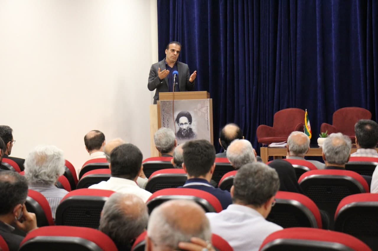 «بلادی‌بوشهری» عالمی استبدادستیز و حساس به مسائل روز بود