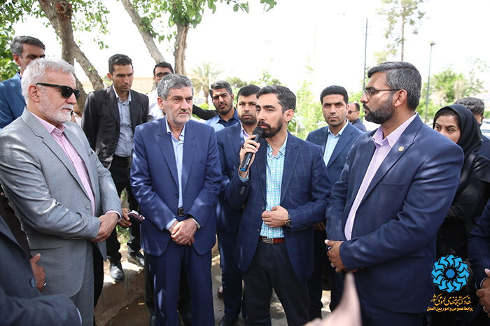 کلنگزنی پروژه کتابخانه مرکزی شیراز با حضور دبیرکل نهاد و استاندار فارس