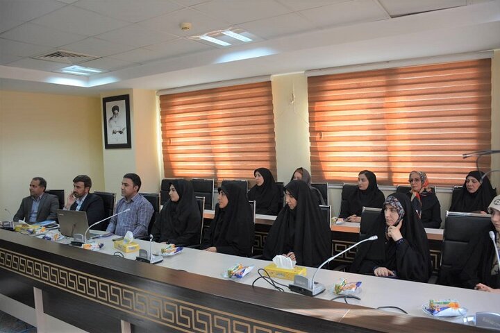 دیدار شاعران با رهبر معظم انقلاب بازخوانی شد