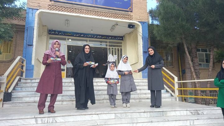 منابع مسابقه جشنواره کتابخوانی رضوی در مدرسه شهرستان اشتهارد معرفی شد