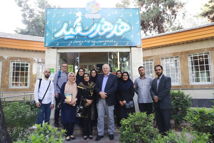 ایدههای زیبای کتابخانههای عمومی ایران را به کشور خودمان منتقل میکنیم