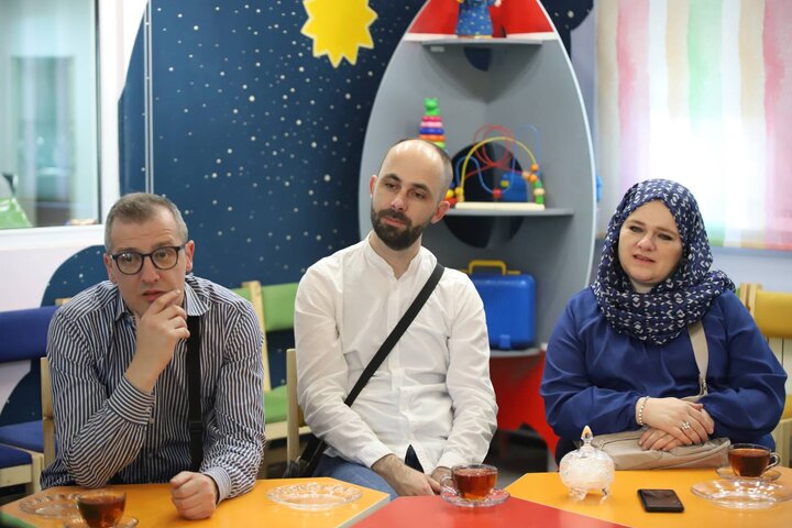 ایدههای زیبای کتابخانههای عمومی ایران را به کشور خودمان منتقل میکنیم