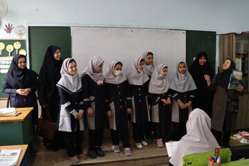 تبلیغ و اطلاع رسانی درباره جشنواره کتابخوانی رضوی در متبلیغ و اطلاع رسانی جشنواره کتابخوانی رضوی در مدارس شهر قزویندارس قزوین