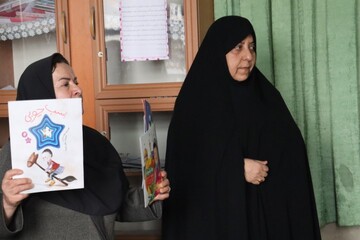 تبلیغ و اطلاع رسانی جشنواره کتابخوانی رضوی در مدارس شهر قزوین