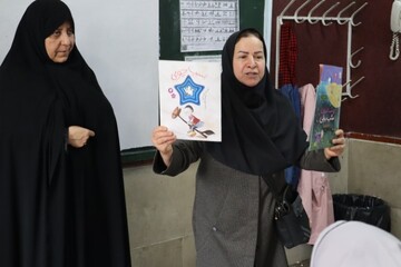 تبلیغ و اطلاع رسانی جشنواره کتابخوانی رضوی در مدارس شهر قزوین