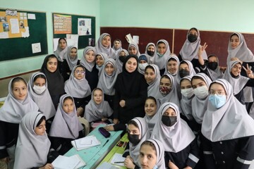 تبلیغ و اطلاع رسانی جشنواره کتابخوانی رضوی در مدارس شهر قزوین