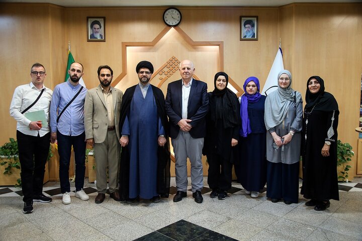 گسترش همکاریهای علمی و فناورانه ایران و بوسنی و هرزگوین در افزایش دسترسی کاربران به نسخ خطی