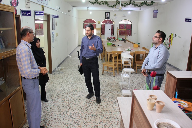 به دنبال بازطراحی و بهروزرسانی جلوههای بصری کتابخانههای استان هستیم