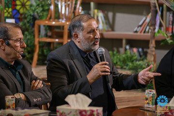 نشست نظامی خوانی با محوريت پويش ايران دل