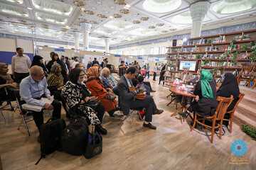 نشست نظامی خوانی با محوريت پويش ايران دل