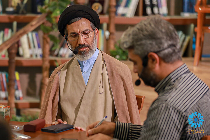 ضرورت واقع نگاری نویسندگان کودک و نوجوان در داستان های دینی