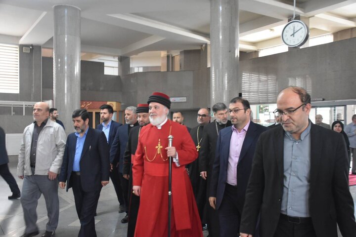 قدردانی از اهتمام ویژه نهاد کتابخانههای عمومی کشور در حفظ نسخ خطی کتب آسمانی