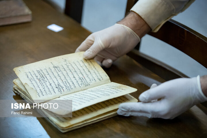 نفایس چاپی جایگاه ویژهای در کتابخانههای عمومی دارد