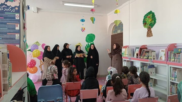 جشن «روز دختر» در کتابخانه عمومی شهید باهنر ارومیه برگزار شد