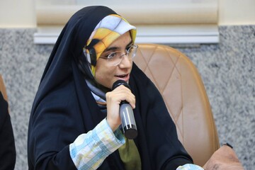 انجمن شعر درخت در هرمزگان افتتاح شد