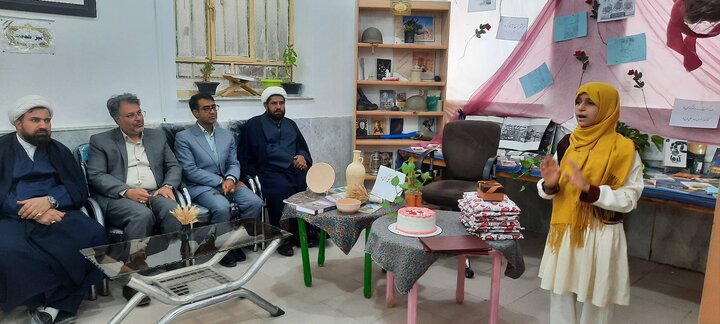 گرامیداشت مقام حضرت معصومه(س) باعث ایجاد شور و نشاط در دختران می شود