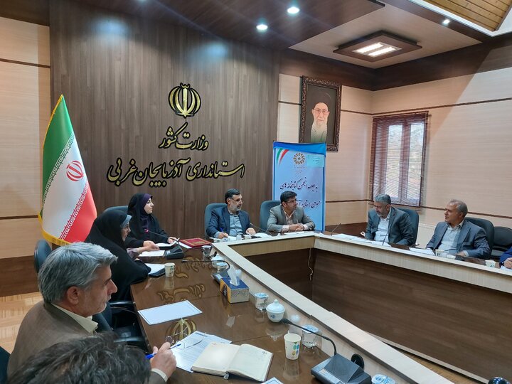 استفاده از ظرفیت دهیاریها جهت ترویج کتابخوانی در روستاها