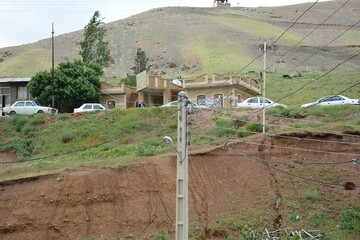 نمای زیبای کتابخانه عمومی شهید باهنر روستای کندوله