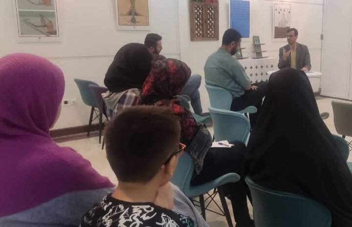 نشست سینماکتاب با موضوع فیلم «غریب» در کرمانشاه برگزار شد 