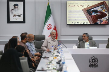  نشست روایتگری «از سوباشی تا کیوبک» در قم