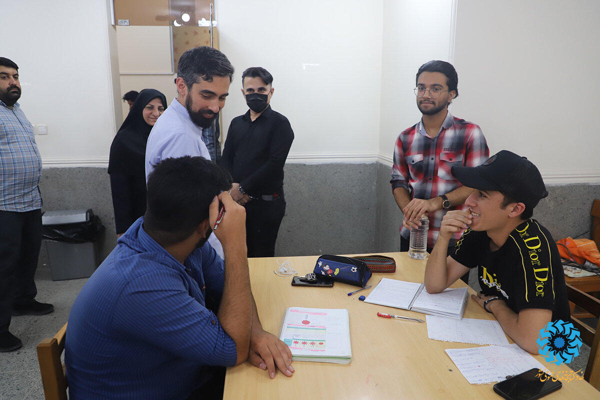 عضویت همه مردم ایران در طرح جدید عضویت کتابخانهها/تلاش برای ایجاد فضای گفتگوی بیننسلی در کتابخانهها/ احداث کتابخانههای روستایی و سیار گامی در راستای گسترش عدالت فرهنگی