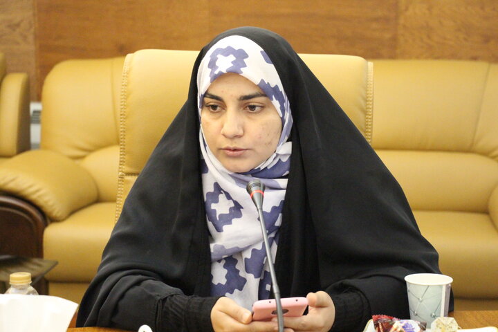 محفل شعر خوانی «پنجره هشتم» به مناسبت میلاد امام رضا(ع) برگزار شد