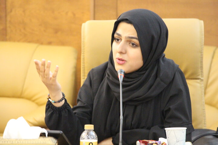 محفل شعر خوانی «پنجره هشتم» به مناسبت میلاد امام رضا(ع) برگزار شد