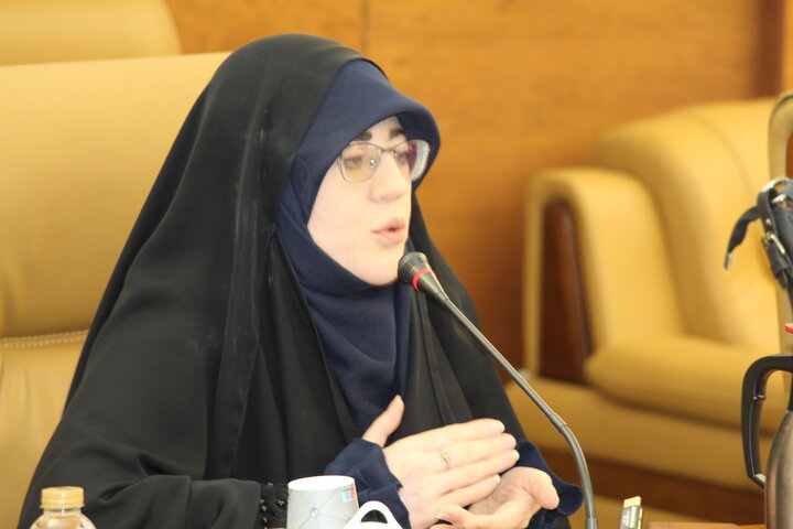 محفل شعر خوانی «پنجره هشتم» به مناسبت میلاد امام رضا(ع) برگزار شد