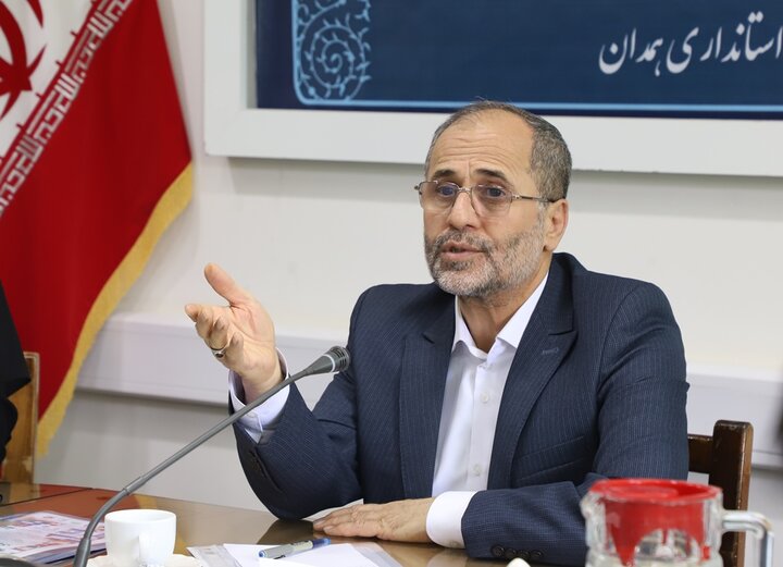 کتابخانههای عمومی یک شبکه بی نظیر در کشور هستند