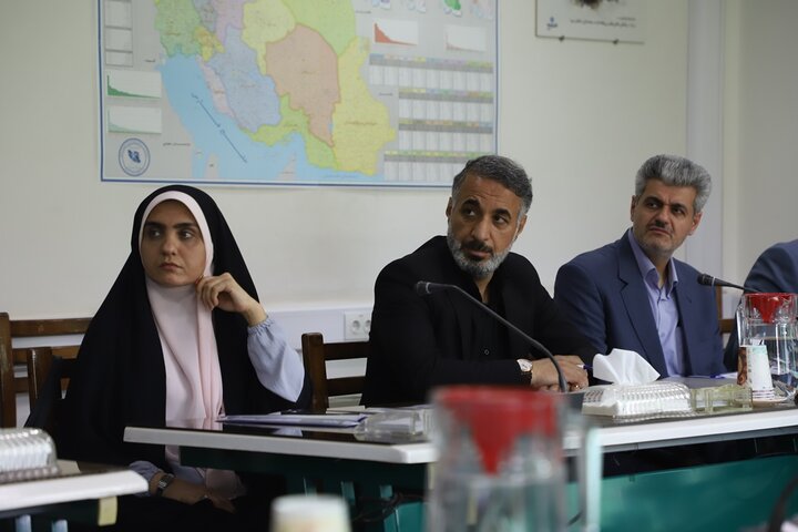 کتابخانههای عمومی یک شبکه بی نظیر در کشور هستند