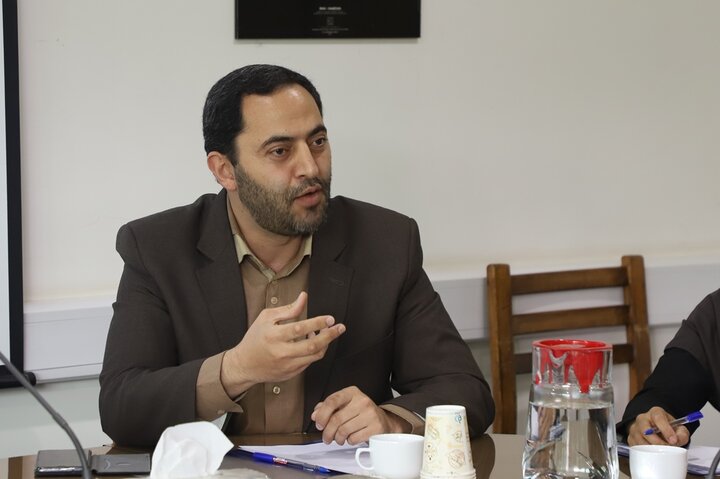 کتابخانه‌های عمومی یک شبکه بی نظیر در کشور هستند