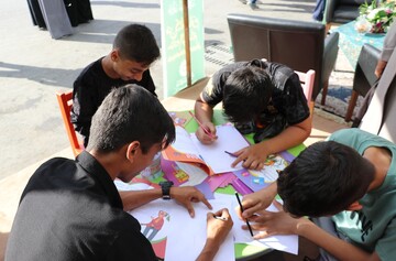 «ایستگاه کتابخوان رضوی» به مناسبت دهه کرامت و در آستانه میلاد حضرت رضا(ع) در مشهد