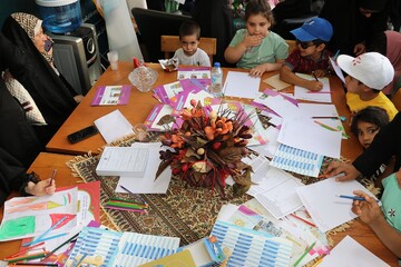 «ایستگاه کتابخوان رضوی» به مناسبت دهه کرامت و در آستانه میلاد حضرت رضا(ع) در مشهد