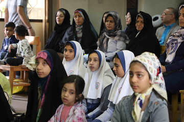 جشن میلاد امام رضا (ع) در کتابخانه مرکزی همدان