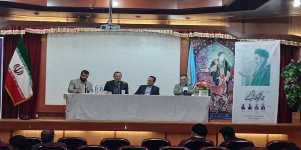 اندیشه سیاسی امام(ره) دارای عمق تاریخی و ملی بود