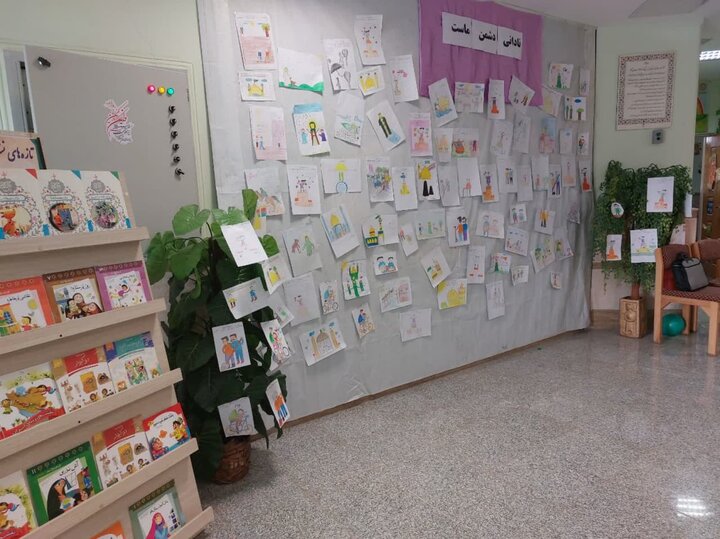 ویژه برنامه «میلاد امام رضا (علیه السلام)» به میزبانی کتابخانه شهدای نوبهار قم برگزار شد