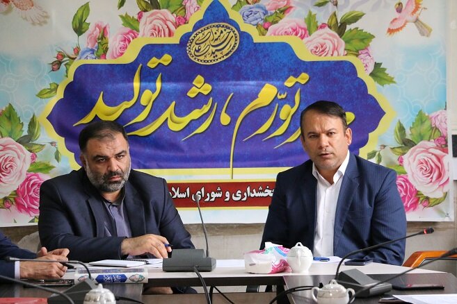 کتابخانه سیار راهگشای توسعه کتابخوانی در روستاها است