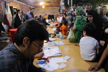 ایستگاه کتابخوانی «شمیم عطر رضوی» در شهر اراک