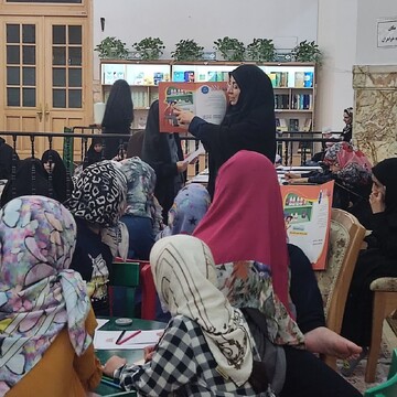 حضور کتابداران قم در حرم مطهر حضرت معصومه(س)