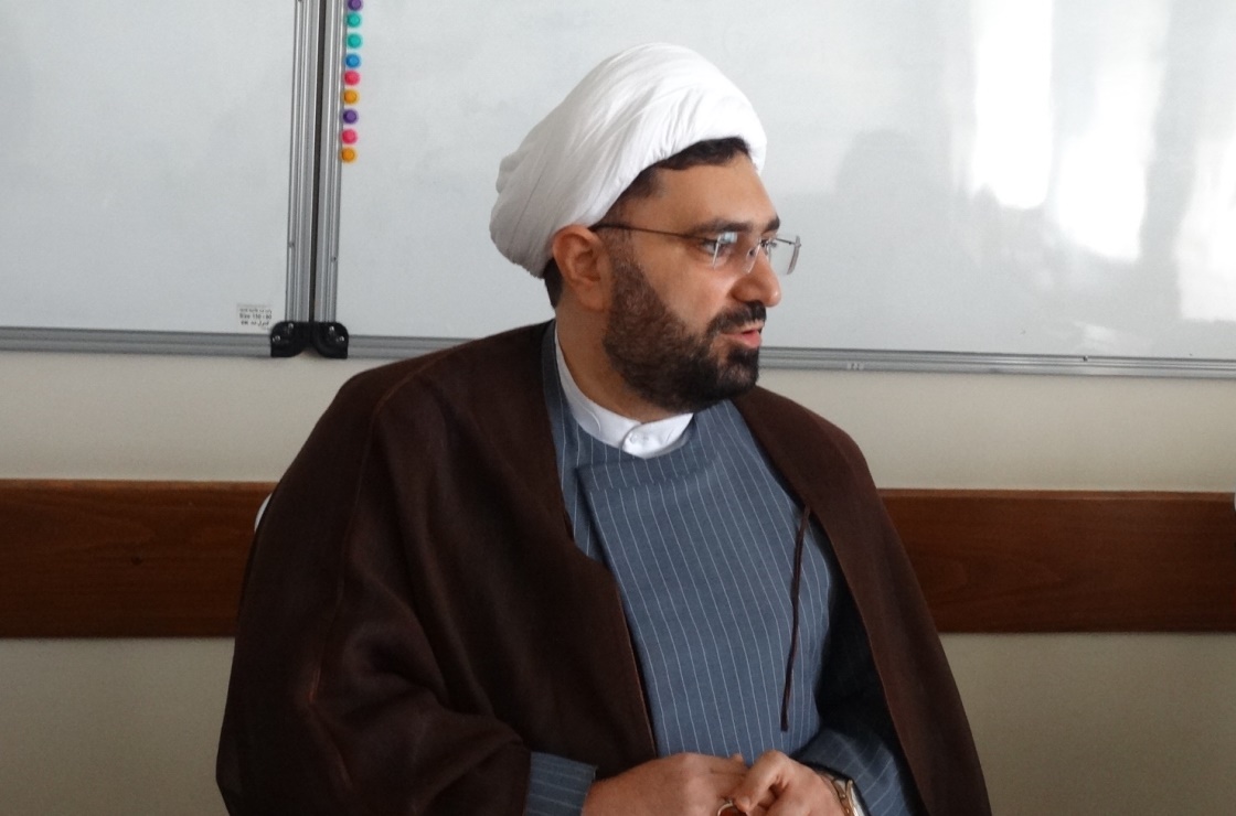 کسب و کارهای کوچک مبتنی بر «نوآوری» هستند و نوآوری ریشه در «دانایی و آگاهی» دارد