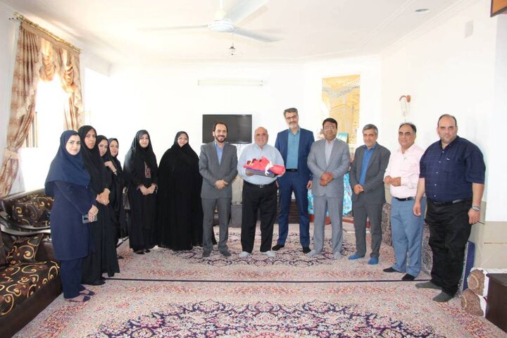 دیدار مدیرکل کتابخانههای عمومی کرمان با خیرین کتابخانه ساز و کتابداران شهرستان انار