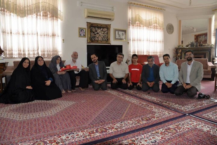 دیدار مدیرکل کتابخانههای عمومی کرمان با خیرین کتابخانه ساز و کتابداران شهرستان انار