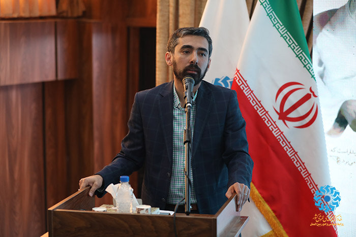 کتابداری، کارمندی نیست بلکه یک شغل مقدس است/ دو برابر شدن اعضای کتابخانههای عمومی از ابتدای دولت سیزدهم