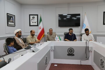 نشست نقد و بررسی کتاب «کودکستان آقا مرسل» در کتابخانه مرکزی قم