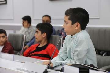 نشست نقد و بررسی کتاب «کودکستان آقا مرسل» در کتابخانه مرکزی قم