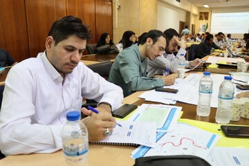 اولین روز نشست آموزشی مدیران کل کتابخانه های عمومی استان های نهاد